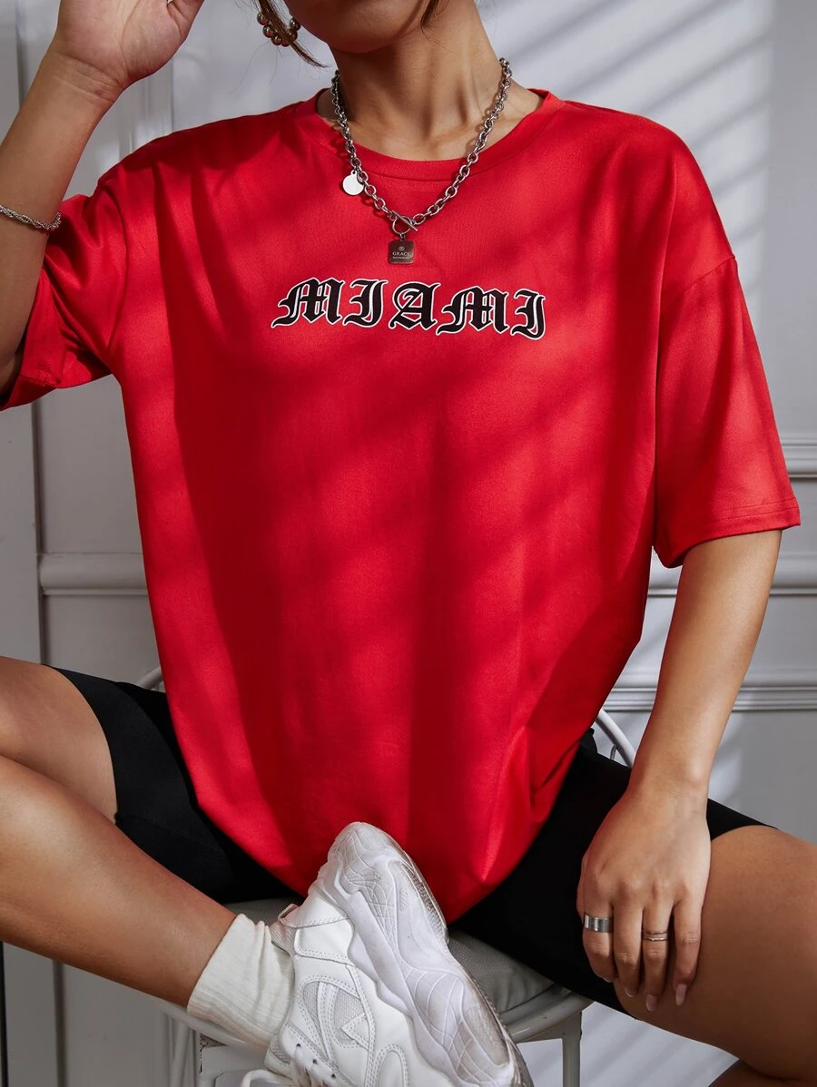 SHEIN Unity 字母圖案落肩袖超大號T恤 - 紅色 - 查看 1