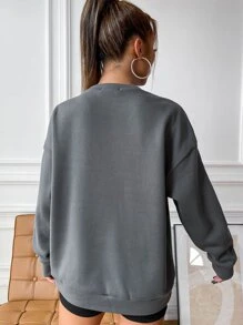 SHEIN Unity Pullover con estampado de slogan y coche de hombros caídos - Gris Oscuro - Ver 2