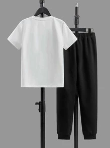 SHEIN garotos figura gráfica Camiseta & cintura com cordão Calças de treino