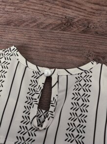 SHEIN Toddler Girls Striped Shirred Ruffle Trim Smock Dress - Apricot - View 4