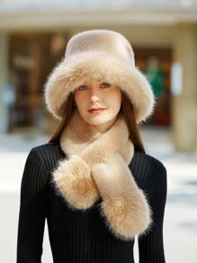LEAJOURNO. Women's Plush Bucket Hat And Scarf Set With 2 Pieces, Autumn/Winter Warmth, Windproof Bucket Hat And Scarf Elegant