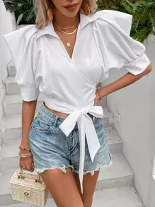 Breezaya 泡泡袖圍裹側打結短款襯衫 - 白色 - 查看 3