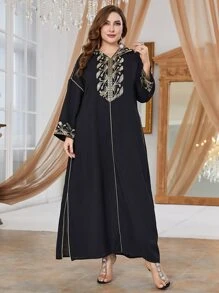 Al Najma Đầm Plus Size Thêu Thực vật Khiêm tốn - màu đen - Xem 1