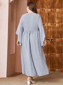 Al Najma 大碼花卉刺繡荷葉袖洋裝