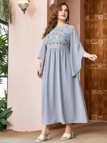 Al Najma 大碼花卉刺繡荷葉袖洋裝