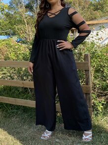 SHEIN Holidaya Plus Cut Out Crisscross Front Wide Leg Jumpsuit - Black - View 3