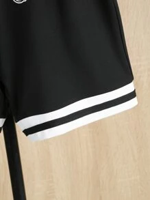 SHEIN Boys Letter Graphic Striped Trim Shorts - Black - View 3