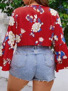 SHEIN Holidaya Plus Floral Print Knot Front Flounce Sleeve Crop Blouse - Multicolor - View 2