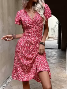 SHEIN LUNE 碎花蝴蝶袖連衣裙 - 紅色 - 查看 1