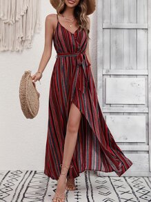 SHEIN VCAY 條紋印花高衩腰帶吊帶連衣裙 - 酒紅色 - 查看 1