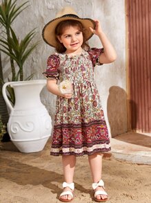 SHEIN 小女童印花泡泡袖連衣裙 - 彩色 - 查看 6