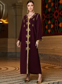 Al Najma Rhinestone Detail Contrast Trimmed Split Hem Belted Maxi Kaftan Dress - Maroon - View 6