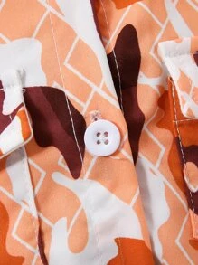 小男童幾何和迷彩印花腰帶襯衫連體短褲