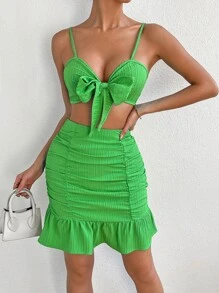 SHEIN Essnce Top de tirantes con lazo delantero & Falda fruncido bajo con fruncido - Verde - Ver 5
