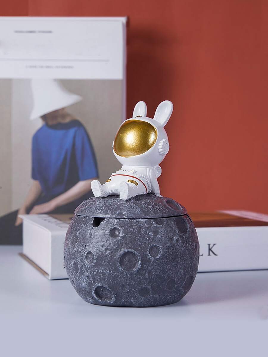 1pc Astronaut Decor Ashtray - Multicolor - View 1