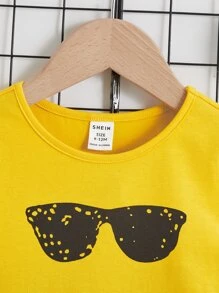 SHEIN Leap Crew Baby Boy Cartoon & Letter Graphic Tee & Shorts - Yellow - View 3