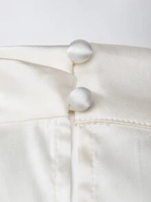 SHEIN BAE Top de cuello asimétrico de manga farol de satén - Beis - Ver 8