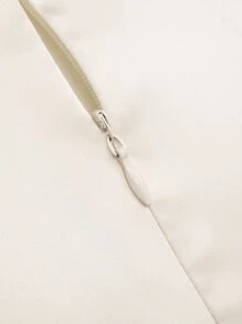 SHEIN VCAY 褶邊側垂不對稱下擺緞面半身裙 - 米色 - 查看 8