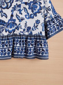 SHEIN Girls Floral Print Flounce Sleeve Peplum Blouse - Blue and White - View 3