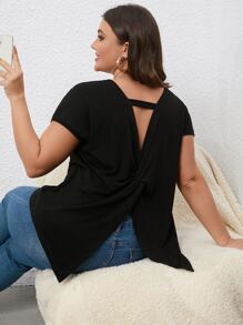 SHEIN LUNE Plus Twist Back Batwing Sleeve Tee - Black - View 2