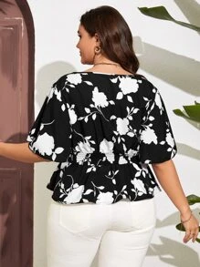SHEIN LUNE Plus Floral Print Keyhole Neckline Butterfly Sleeve Peplum Blouse - Black - View 2