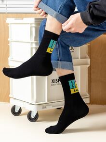 Hombres Calcetines de tripulación con estampado de letra - Negro - Ver 4