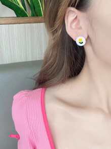 Flower Detail Round Stud Earrings - Multicolor - View 3