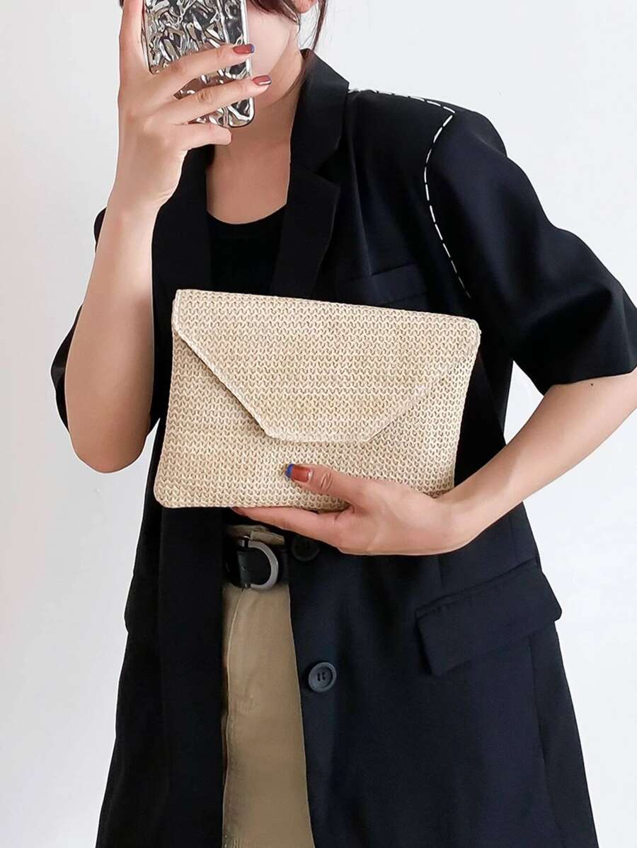 Bolsa de mimbre minimalista con solapa - Beis - Ver 1