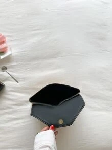 Bolsa de mimbre minimalista con solapa - Beis - Ver 6