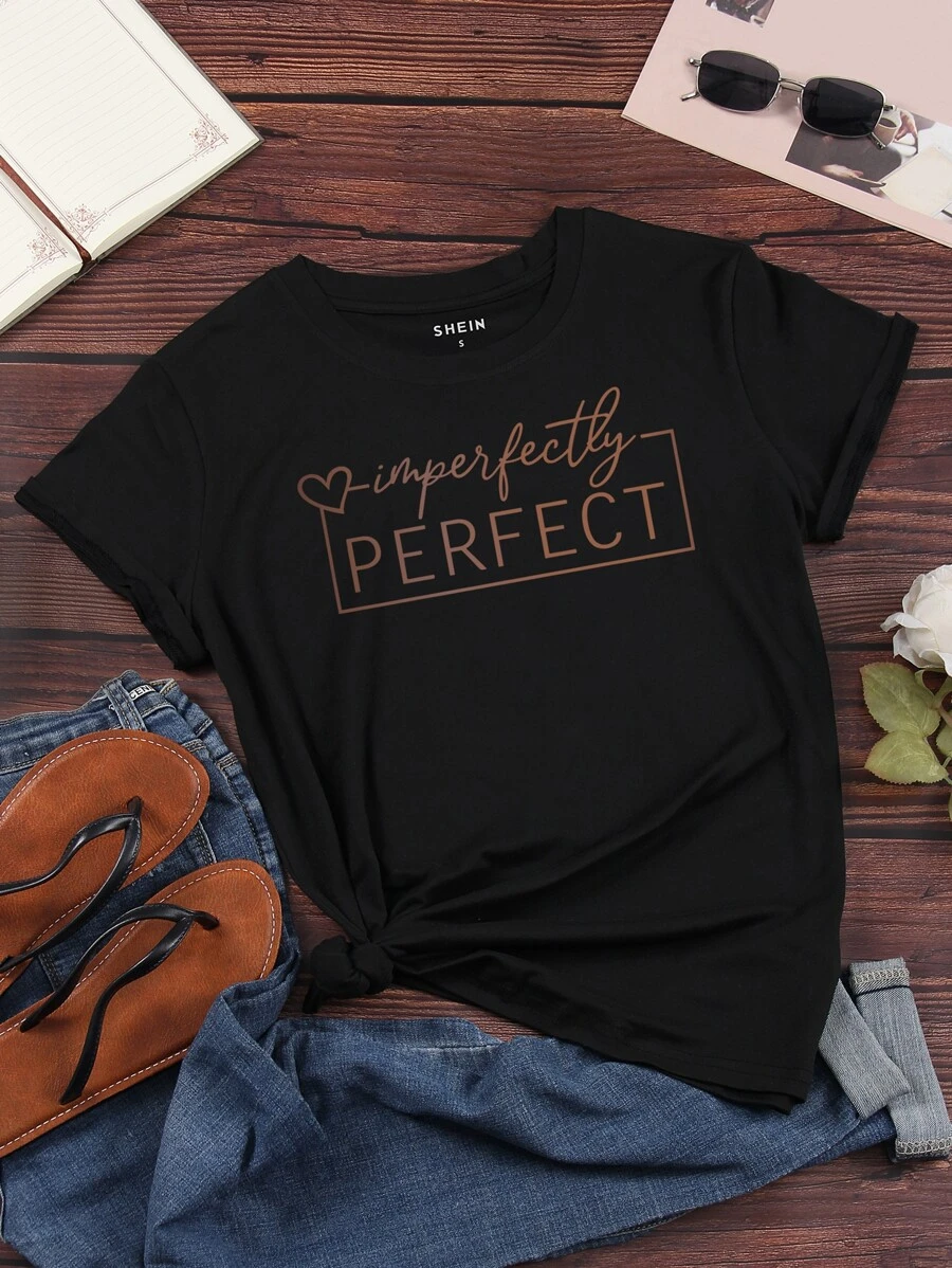 INAWLY Heart And Letter Graphic Tee
