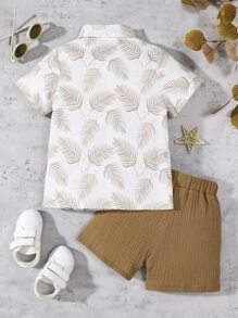 小男童熱帶圖案襯衫和短褲