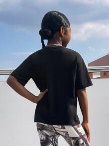 SHEIN Bộ hai mảnh Gái Lá thư Đồ họa Giải trí - Đen và trắng - Xem 2