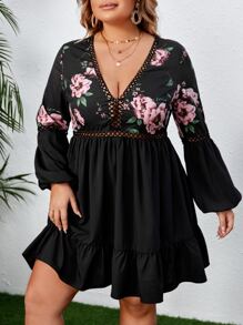 SHEIN VCAY Plus Floral Print Guipure Lace Insert Lantern Sleeve Ruffle Hem Dress - Black - View 3