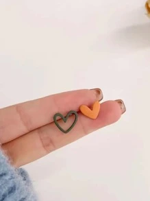 愛心裝飾不對稱耳釘 - 彩色 - 查看 1