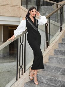 Modelyn Colorblock Cold Shoulder Fringe Trim Bodycon Dress - Black - View 7