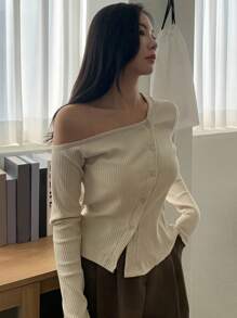 DAZY Áo thun nữ Gân đan Nút phía trước màu trơn Giải trí - Màu be - Xem 3