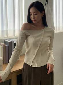 DAZY Áo thun nữ Gân đan Nút phía trước màu trơn Giải trí - Màu be - Xem 4