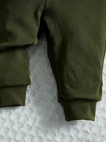 SHEIN Newborn Baby Dinosaur Print Bodysuit & Pants & Hat - Multicolor - View 4