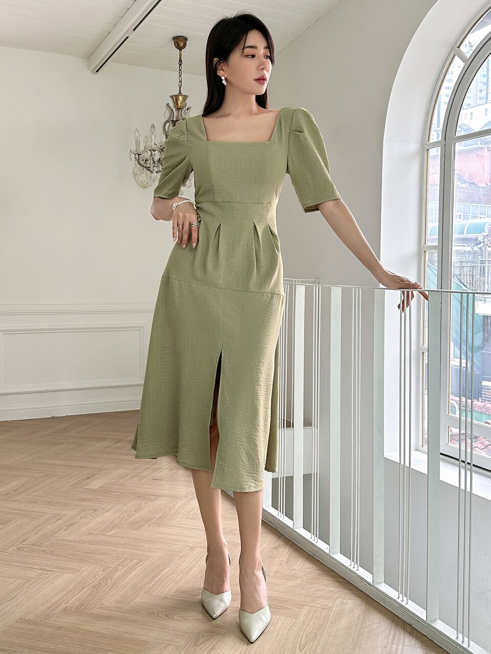 Square Neck Puff Sleeve Split Thigh Dress