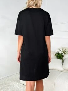 Cartoon Graphic Drop Shoulder Nightdress - Black - View 2