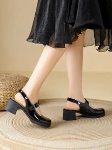 Buckle Decor Chunky Heeled Slingback Pumps - Black - View 2