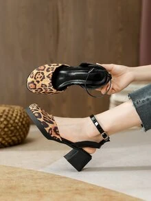 Faux Suede Leopard Pattern Chunky Heeled Ankle Strap Pumps - Multicolor - View 3