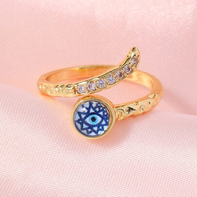Cubic Zirconia & Eye Decor Ring