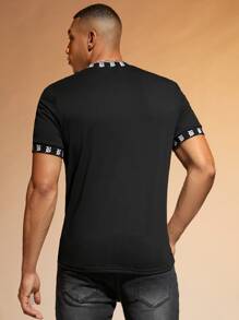 Manfinity RelaxMax Men Letter Graphic Tee - Black - View 2