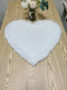 1pc Heart-Shaped Plush Dining Table Mat, Wedding & Home Decor
