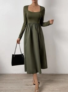 SHEIN Privé 方領A字連衣裙 - 軍綠色 - 查看 4