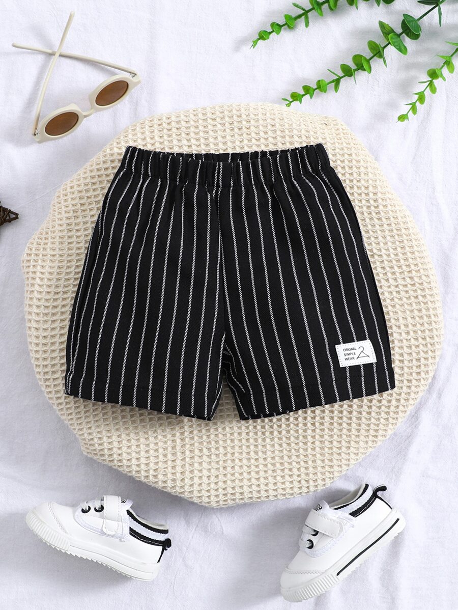 Bebé niño Shorts con estampado de rayas con diseño de parche - Negro - Ver 1