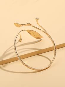 Leaf Design Arm Cuff - Yellow Gold - View 2