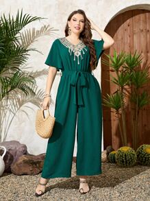 Al Najma 大碼花卉圖案提花蕾絲蝴蝶袖腰帶連身褲 - 墨綠色 - 查看 1