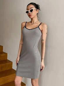 DAZY Vestido ajustado de tirantes unido en contraste - Gris - Ver 4